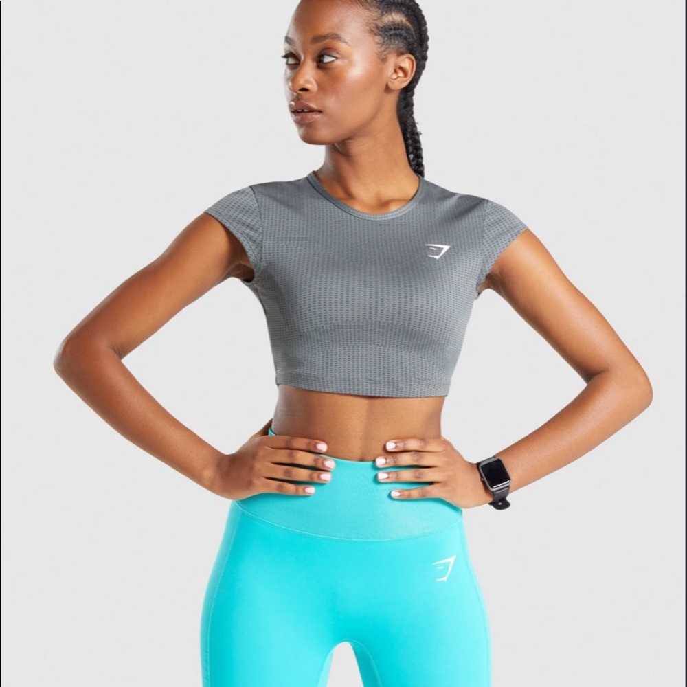 Gymshark Apex Crop Top